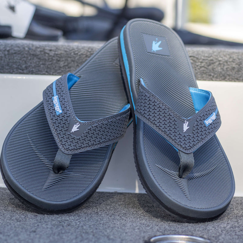 Load image into Gallery viewer, Frogg Toggs Mens Gray Flipped Out Flip Flop Sandal
