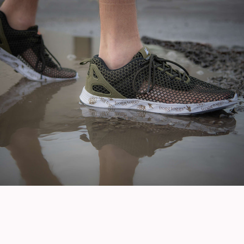 Load image into Gallery viewer, Frogg Toggs Mens Mossy Green Skipper Shoe
