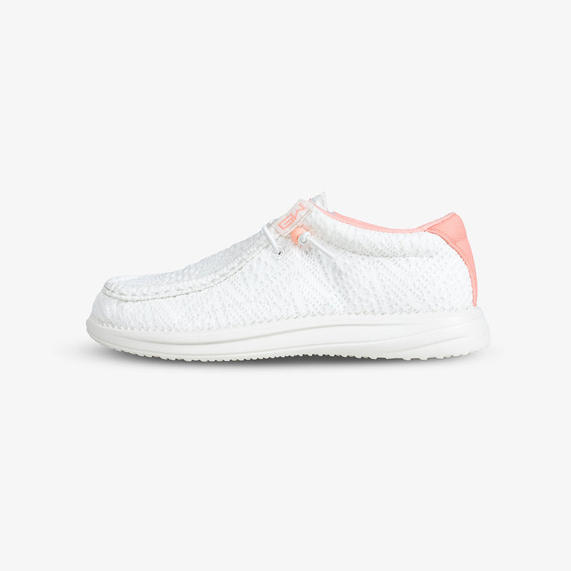 Load image into Gallery viewer, Gator Waders Womens Crochet Camp Shoes
