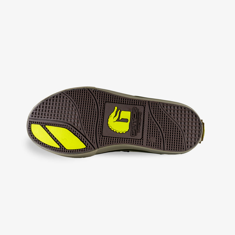 Load image into Gallery viewer, Gator Waders Mens Mossy Oak Treestand Camp Boots
