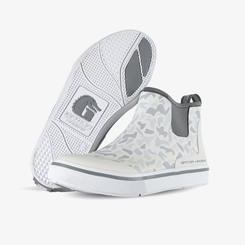 Load image into Gallery viewer, Gator Waders Mens Old School Ghost Camp Boots
