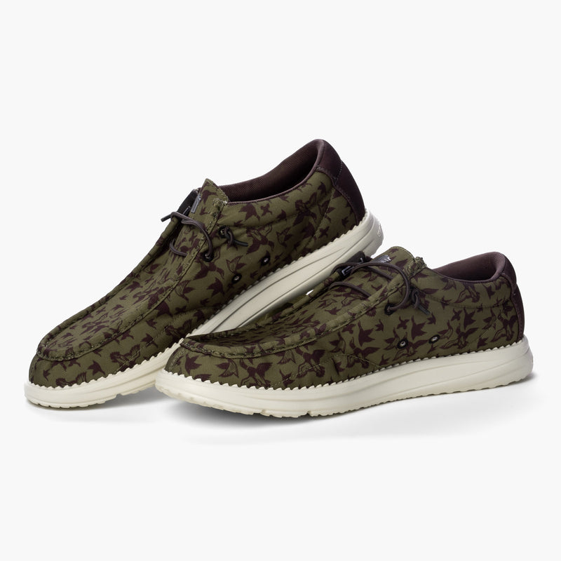 Load image into Gallery viewer, Gator Waders Mens Ducks Camp Shoes
