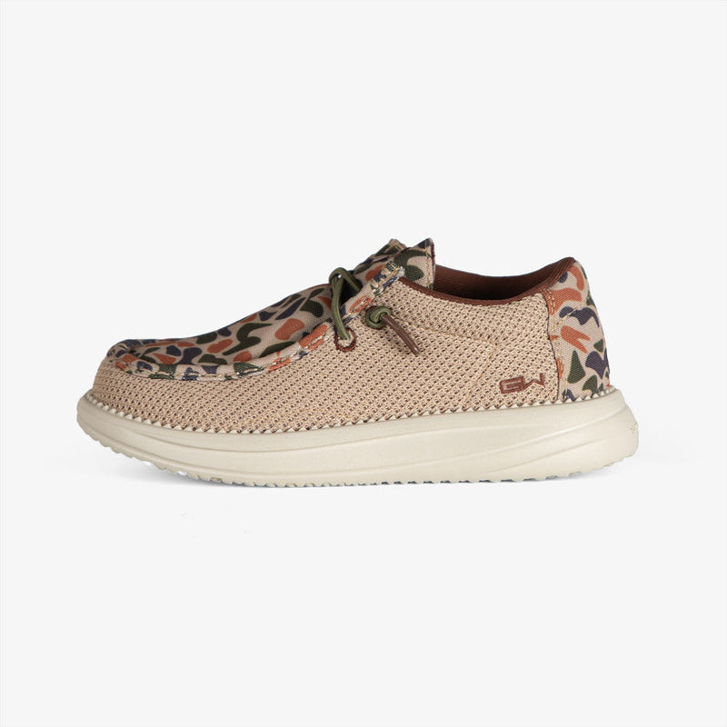 Load image into Gallery viewer, Gator Waders Kids Old School Camo Camp Shoes
