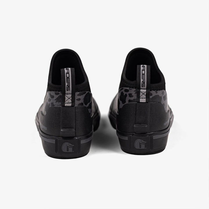 Load image into Gallery viewer, Gator Waders Womens Shadow Leopard Camp Boots
