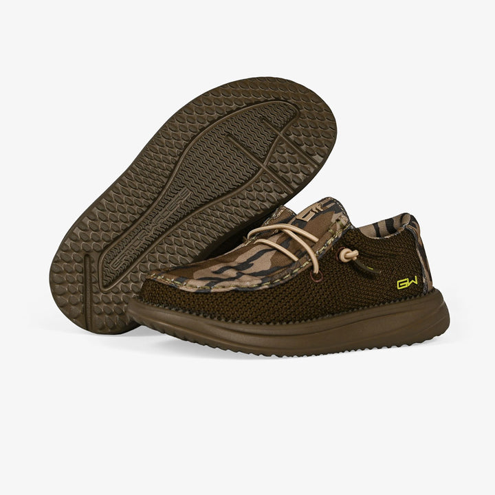 Load image into Gallery viewer, Gator Waders Kids Mossy Oak Original Bottomland Camp Shoes
