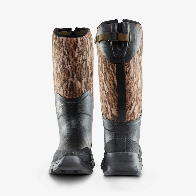 Load image into Gallery viewer, Gator Waders Mens Mossy Oak Bottomland Omega Insulated Boots
