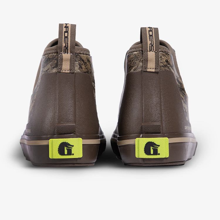 Load image into Gallery viewer, Gator Waders Mens Mossy Oak Bottomland Camp Boots
